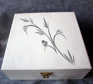 WILD GRASS WITH BUTTERFLY Big & Small Sizes Colour Wall Sticker Shabby Chic Oriental Style 'Flora6'