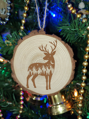 Deer Natural Wooden Rustic Christmas Tree Ball Bauble Engraved Gift Present Keepsake / MT5