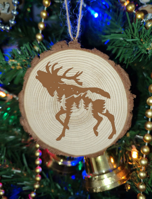 Reindeer Natural Wooden Rustic Christmas Ball Bauble Engraved Gift Present  Keepsake / MT11